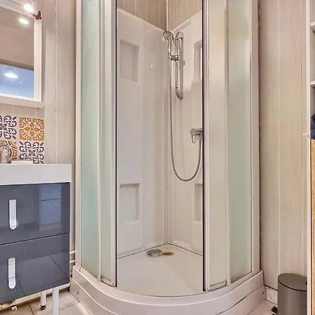 Chez Coralie - T2, 2 Pers, Parking, Balcon *