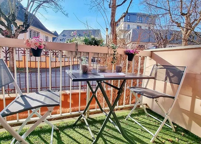 Chez Coralie - T2, 2 Pers, Parking, Balcon